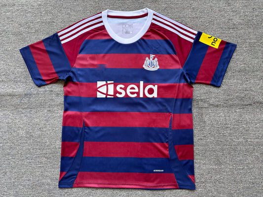 Maillot Newcastle 2024-2025