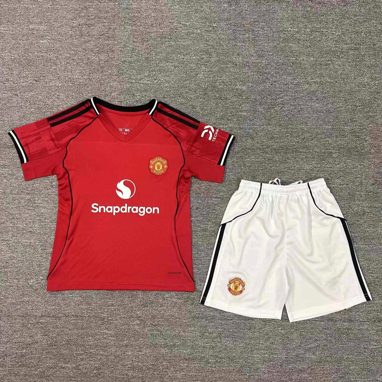 Ensemble Enfant Manchester United 2025-2026