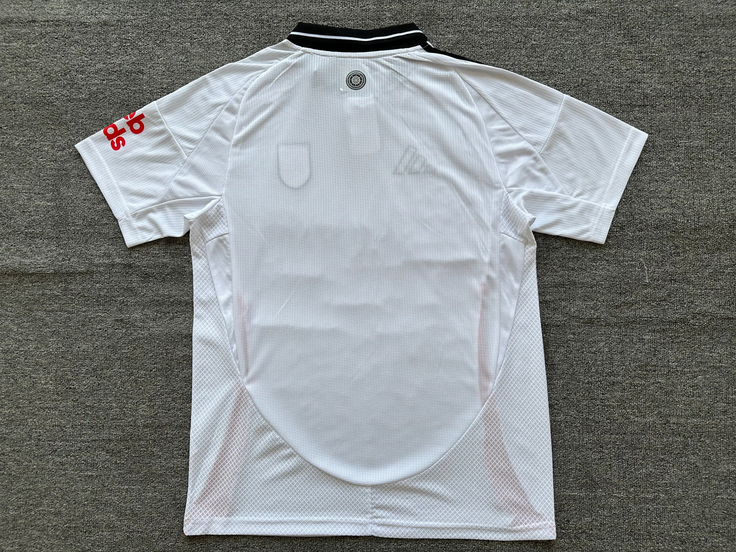 Maillot Fulham Domicile 2024-2025