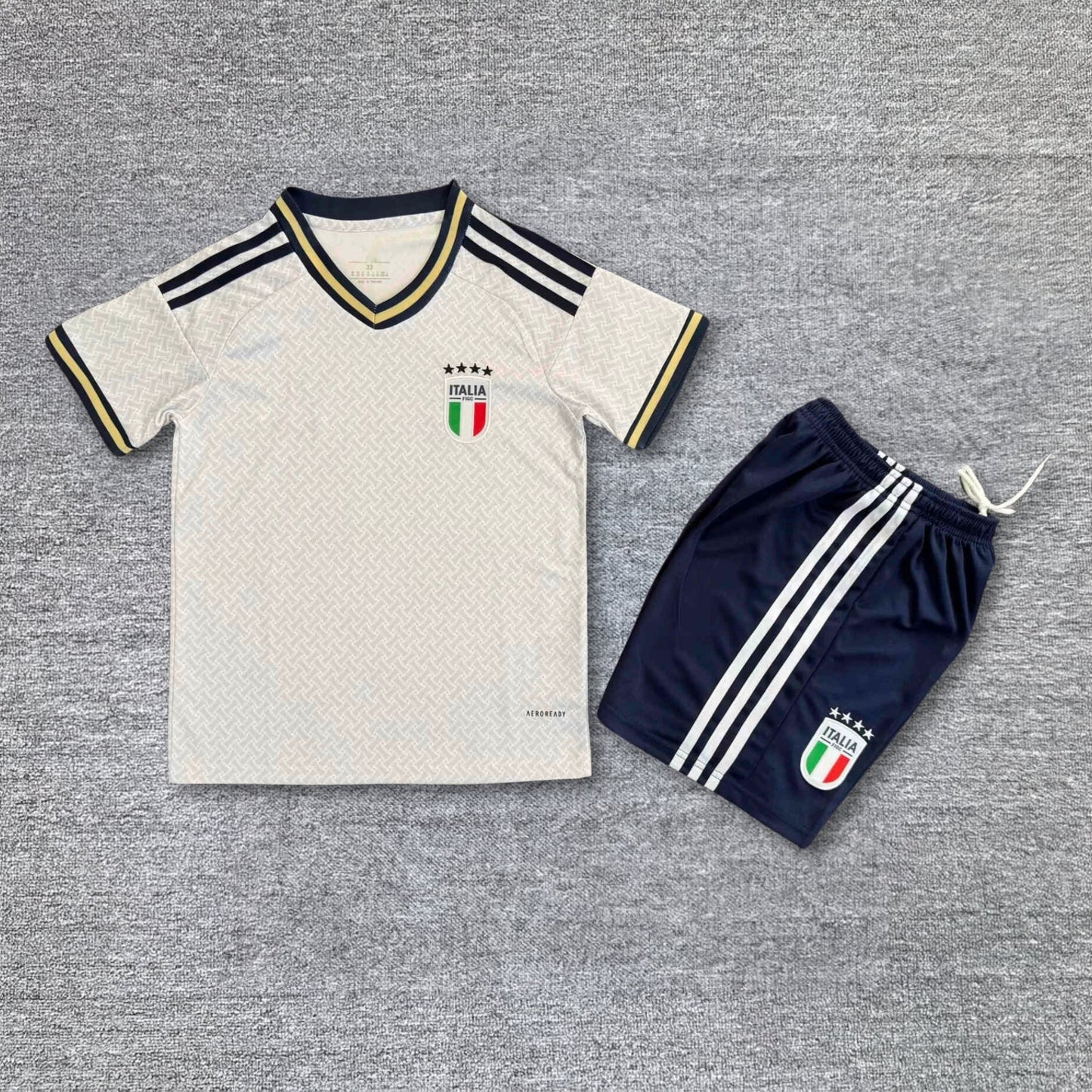 Ensemble Enfant Italie Extérieur 2026-2027